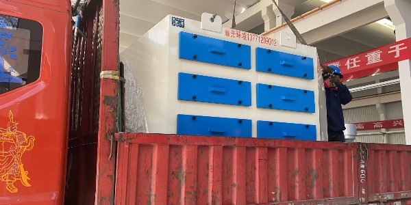 印刷廢氣靠譜的處理方式，就來(lái)耀先環(huán)境找活性炭吸附設(shè)備！